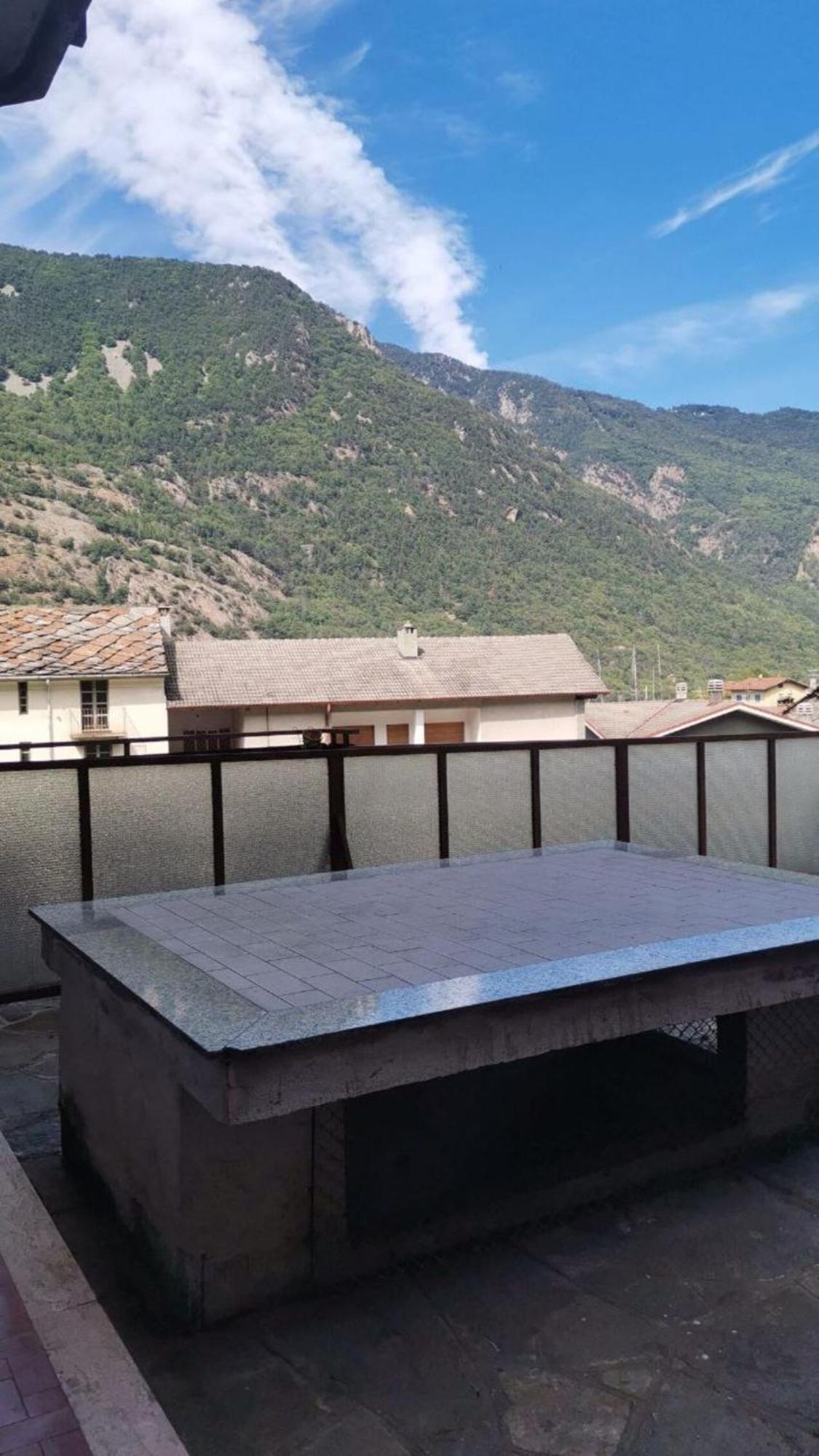 Casa Con Terrazzo E Vista Apartamento Chiomonte Exterior foto